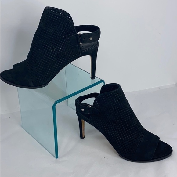 VINCE Sz 7.5 Black Perforated Suede Peep Toe Heels - Picture 3 of 12